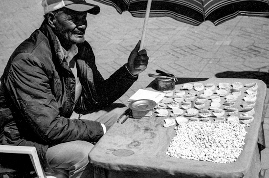 Teeth and dentures, Marrakesh (Morocco)